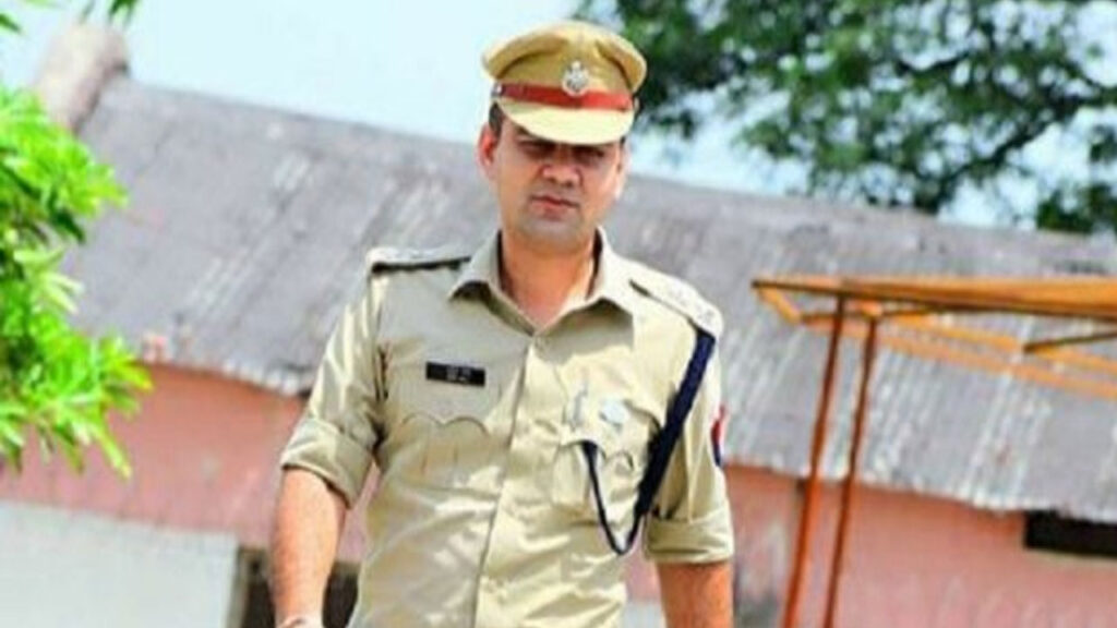 Vikrant Veer IPS officer Wiki ,Bio, Profile, Unknown Facts and Family Details revealed