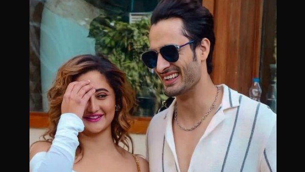 Rashami Desai’s new song ‘Qatilana’ is OUT NOW! Here’s how Umar Riaz reacted